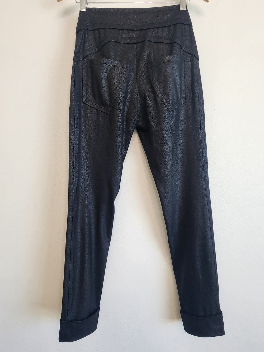 Beate Heymann Size 4 Black Faux Leather Moto Cuffed Joggers - Picture 8 of 12